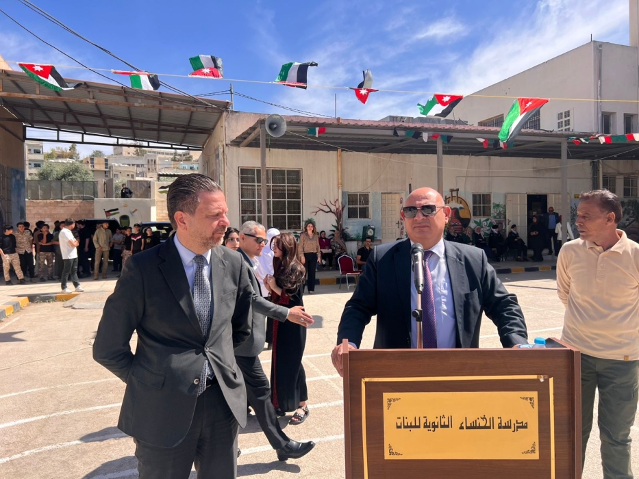 خريسات يرعى تخريج المشاركين في مشروع التدريب العسكري لطلبة مدارس جرش  صور