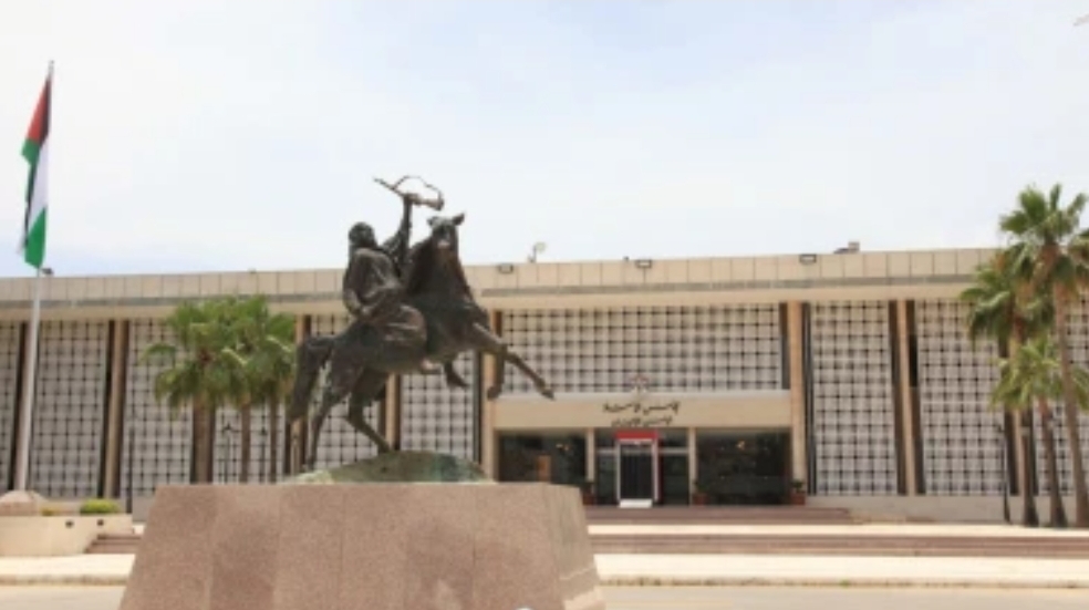 الأعيان يناقشون مع وزير الإدارة المحلية مضامين مشروع القانون الجديد