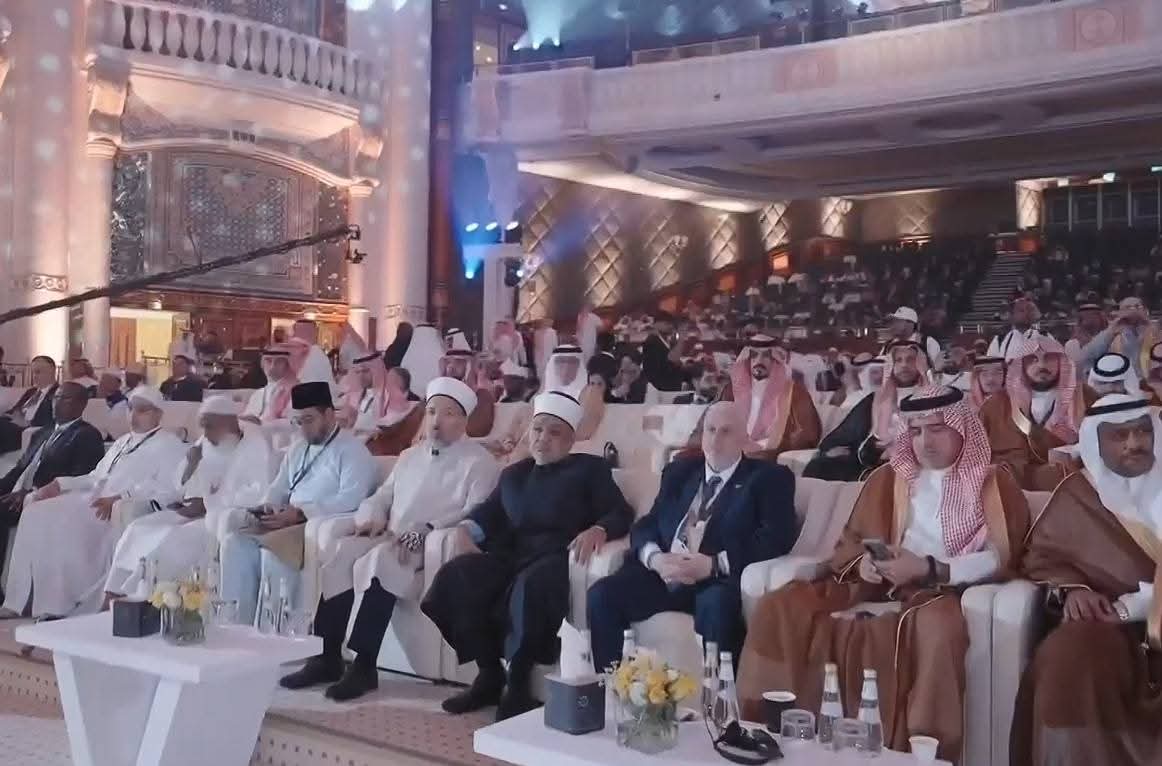 الخلايلة يحضر فعاليات ندوة الحج الكبرى في جدة