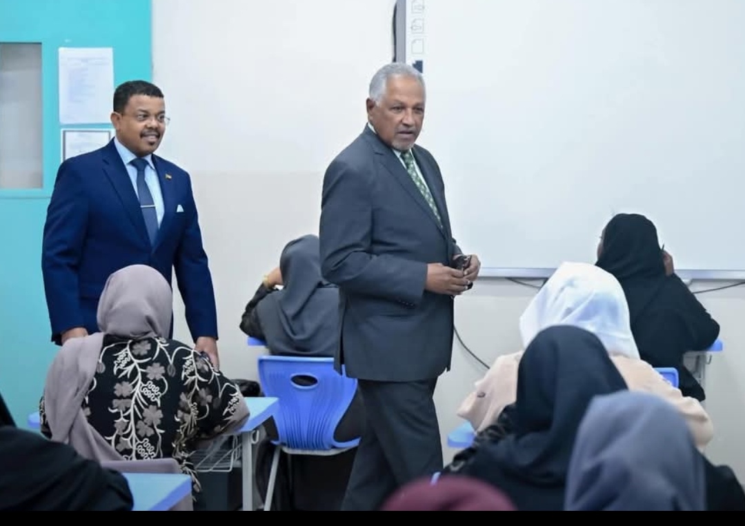 السفارة السودانية بالسعودية  وجامعة الإمام عبد الرحمن بن فيصل.. تعاونٌ يُتوّج بنجاح امتحانات الشهادة المتوسطة
