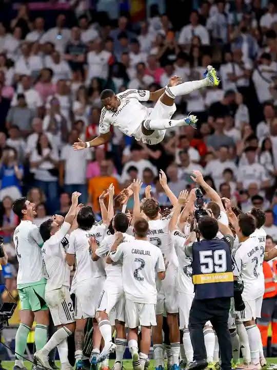 ريال مدريد ينهي موسمه بفوز على بلباو ورباعية في الجولة الأخيرة من الليغا...صور