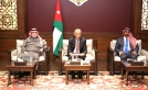 العيسوي خلال لقائه فعاليات مجتمعية من محافظة الزرقاء...صور