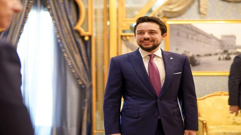 ولي العهد مهنئا  الأردنيين بذكرى الاستقلال: أنا من أردن العز