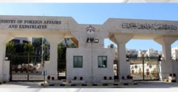 الأردن يدين الهجوم الإرهابي الذي استهدف قطاراً في باكستان