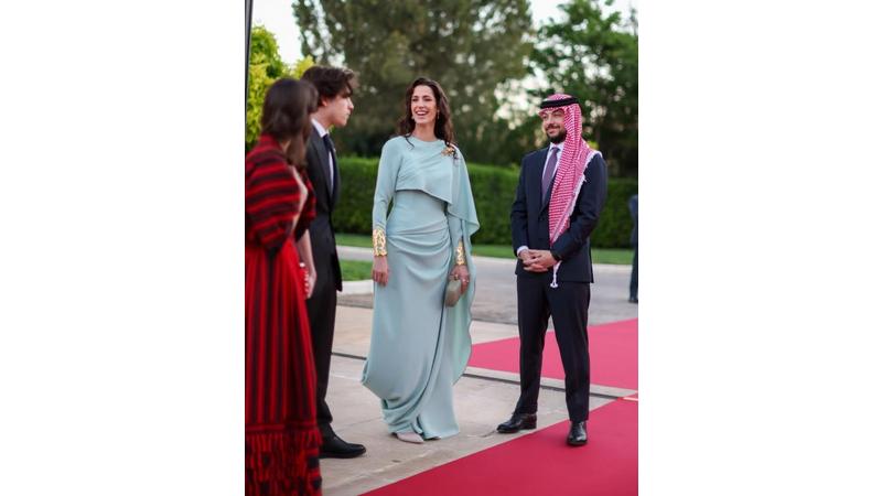 ولي العهد: 80 عامًا والأردن عظيمٌ بأهله