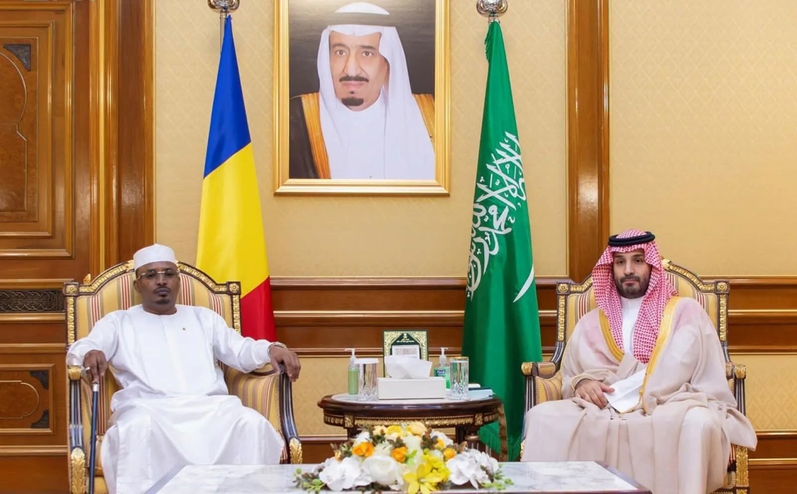 ولي العهد السعودي يلتقي رئيس تشاد