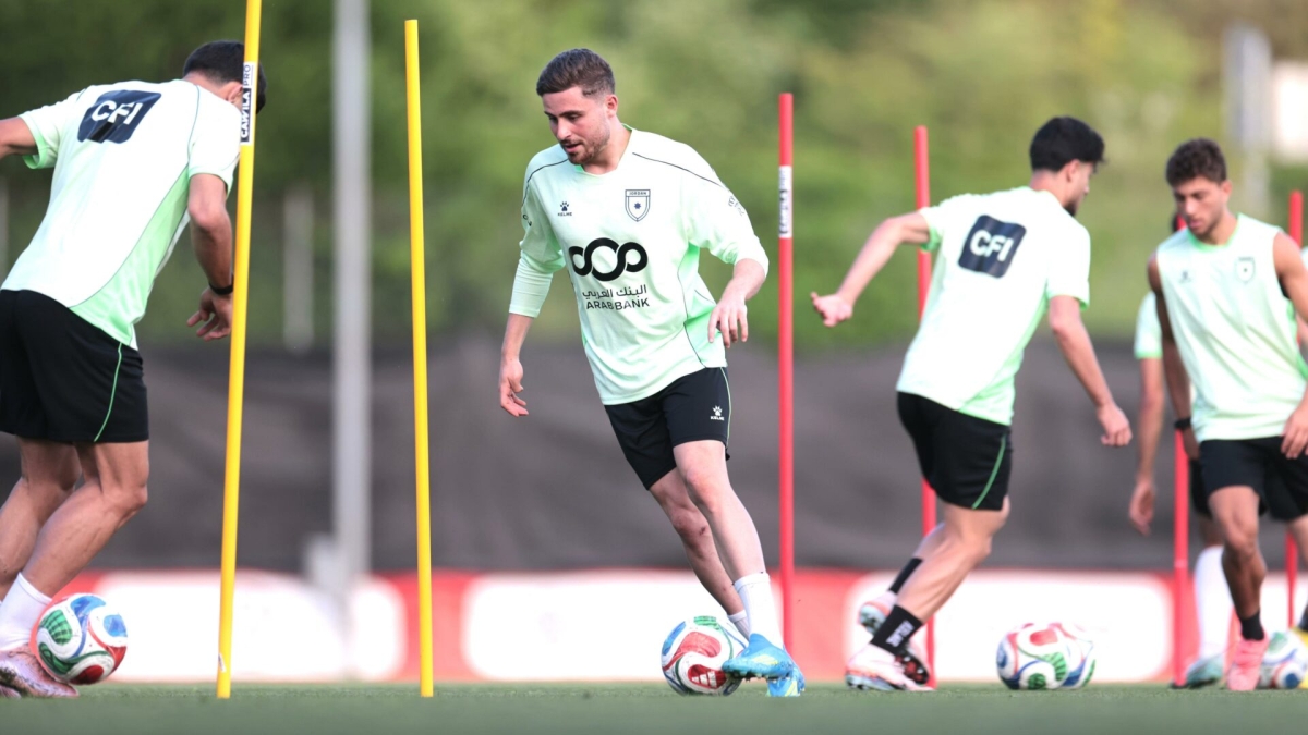 منتخب “النشامى” يباشر تدريباته في سويسرا