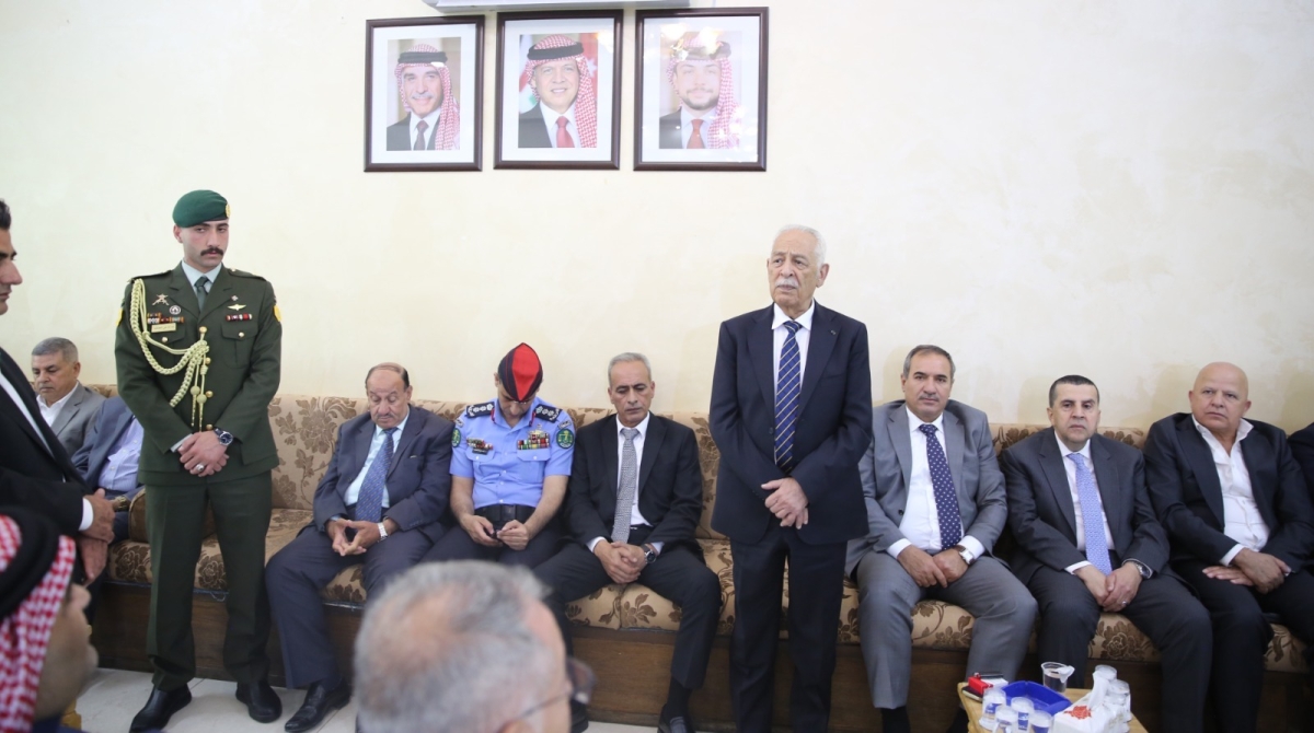 مندوبا عن الملك وولي العهد... العيسوي يعزي الدويري والخصاونة والمقابلة وبوران...صور