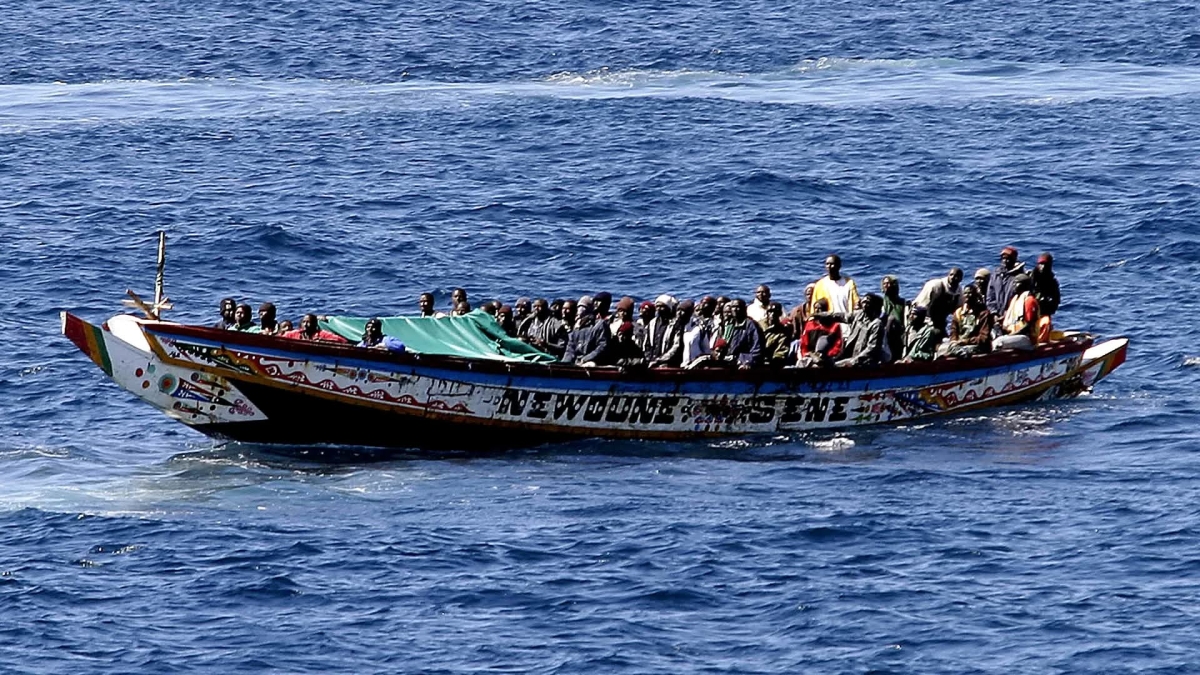 خفر السواحل الموريتاني ينقذ 110 مهاجرين غير شرعيين قبالة سواحل نواكشوط