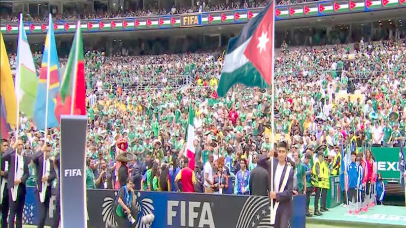 الأردنيون يواصلون دعم النشامى بكأس العالم