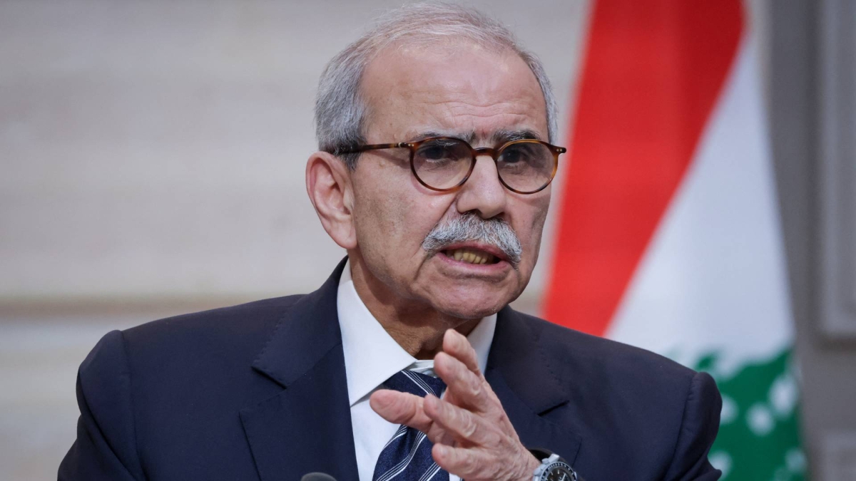 نواف سلام: سلاح حزب الله هو مشكلتنا الرئيسية ونطالبه بدعم مفاوضات واشنطن