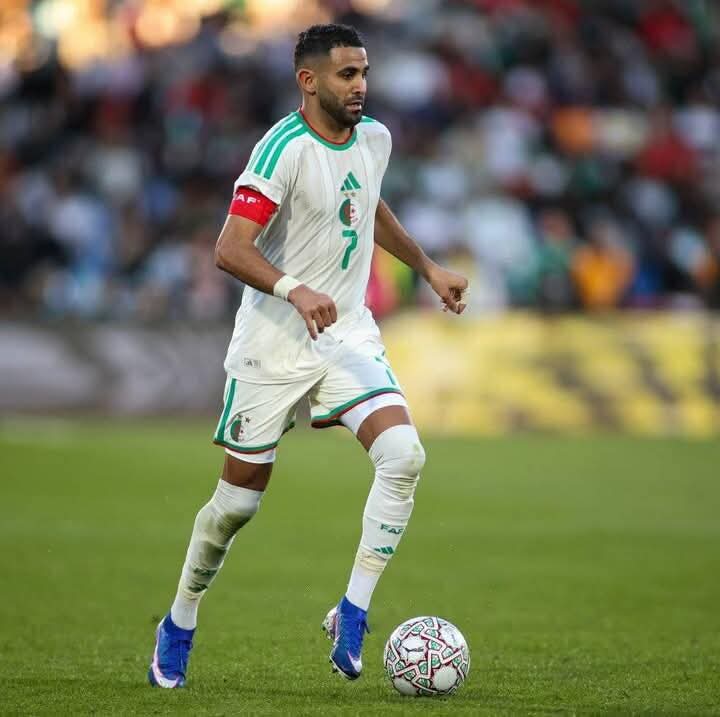محرز.. من بديل في مونديال 2014 إلى قائد أحلام الجزائر في 2026