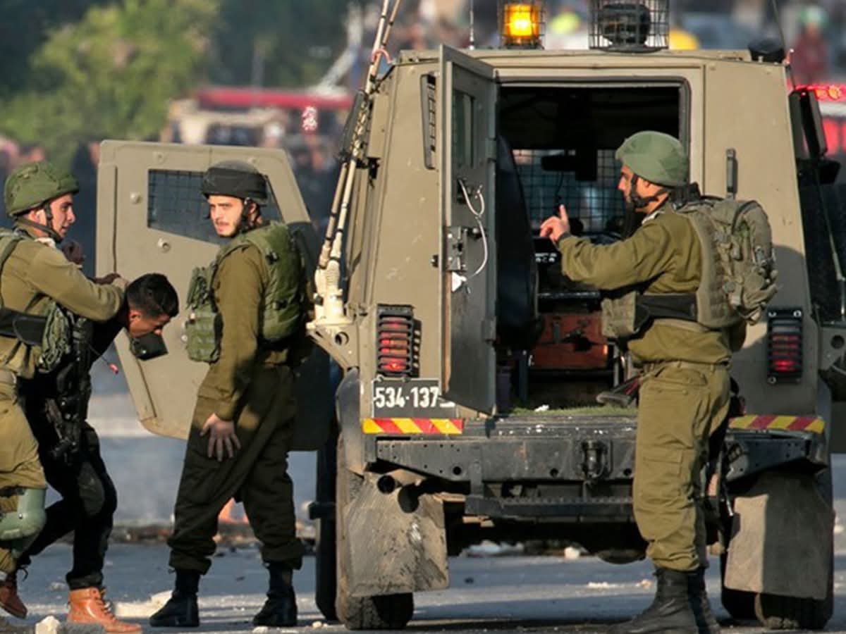 قوات الاحتلال الإسرائيلي تعتقل 9 فلسطينيين من الضفة الغربية