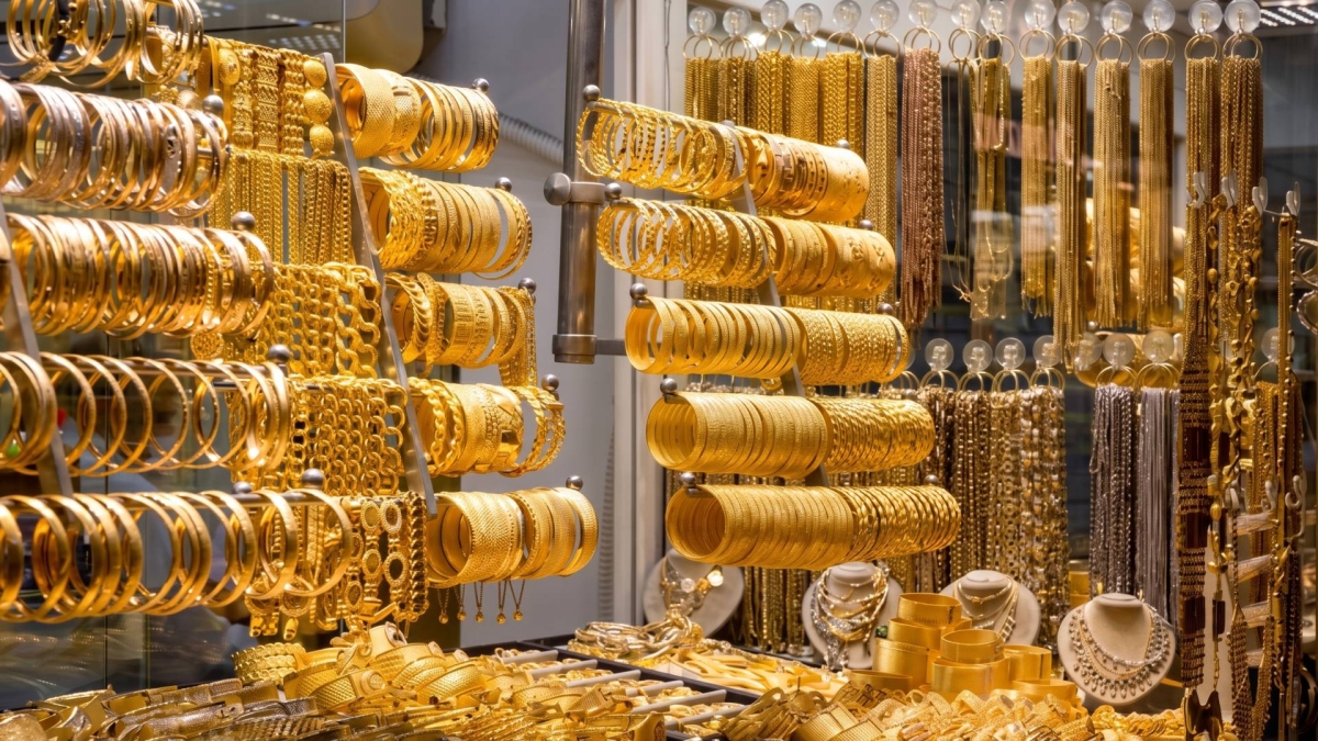 تقلبات أسعار الذهب في مصر: ارتفاع يعوض خسائر الأيام الماضية