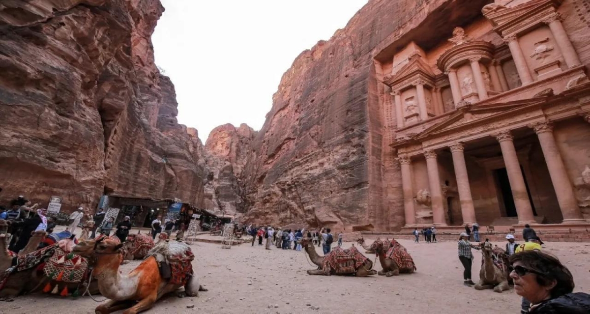 إقليم البترا: الاتفاق مع سفراء دول غربية للترويج للأردن سياحيا