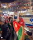 غالب مول يوزع 1000 علم و1000 بلوزة دعماً للنشامى في الساحة الهاشمية...فيديو