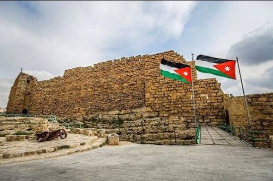 اتفاقية تعاون بين أكاديمية اتحاد شباب الكرك ونادي الإبداع لتعزيز رعاية المواهب الرياضية