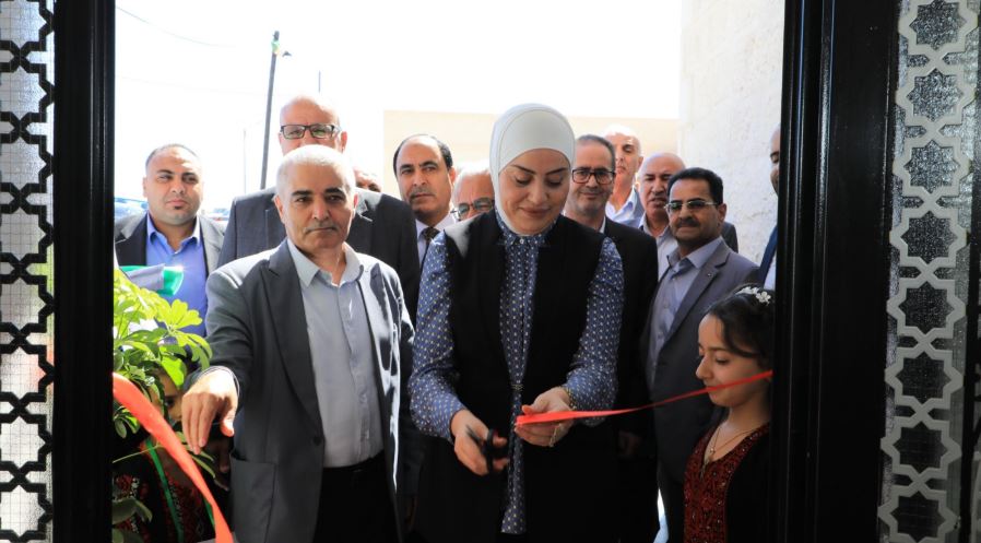 وزيرة التنمية تفتتح وحدة التدخل المبكر للأطفال في لواء الشوبك