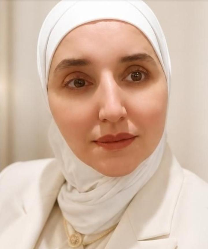 شكران تكتب :الأوراق النقاشية... بين النص والتطبيق