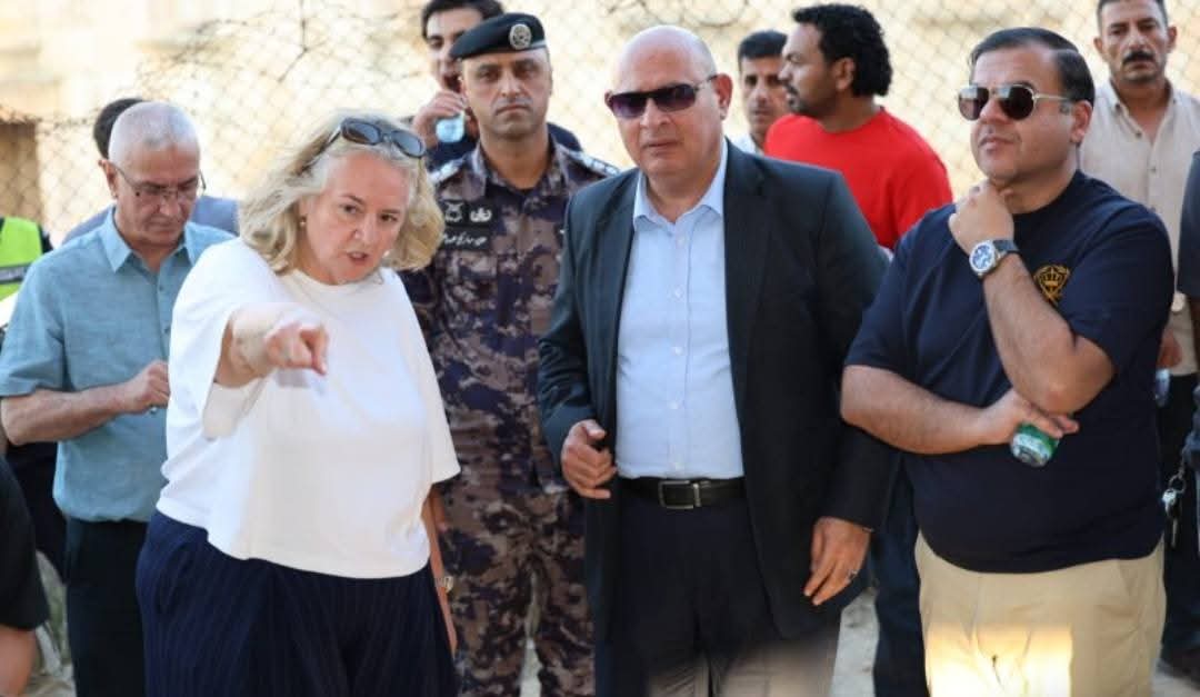 محافظ جرش يتفقد جاهزية مواقع فعاليات مهرجان جرش ويؤكد استكمال الاستعدادات الميدانية صور