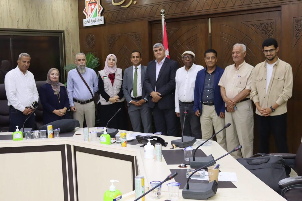 الدكتور الخوالدة يدير الجلسة الثقافية الحوارية   بعنوان كنوز المفرق... رحلة في آثار التاريخ