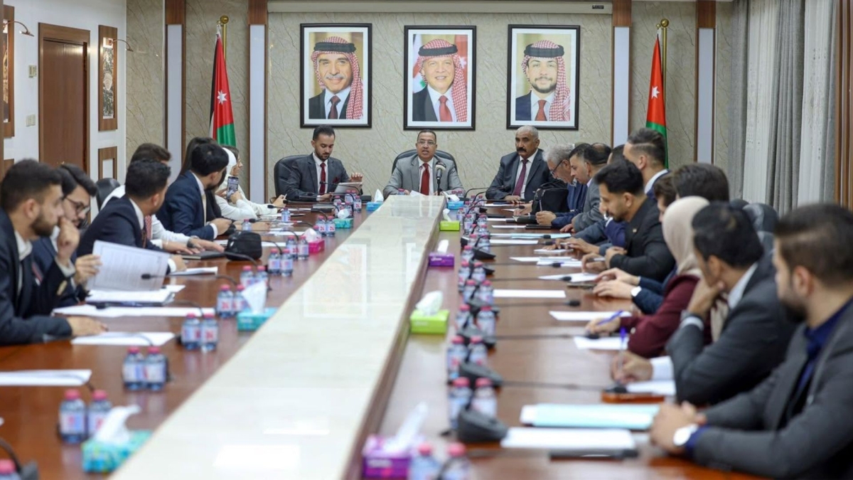 الإدارية النيابية تستمع لمقترحات شباب 21 حول قانون الإدارة المحلية