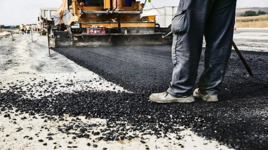 ​الأشغال بدء صيانة طريق مادبا الغربي صباح الجمعه