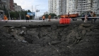 إصابة 6 أشخاص في هجوم صاروخي روسي على كييف